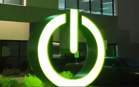 슈나이더 일렉트릭, NECA 2025에서 전기 계약자를 위한 신제품 공개 및 2026년 NEC 규제 변경에 대한 통찰력 공유